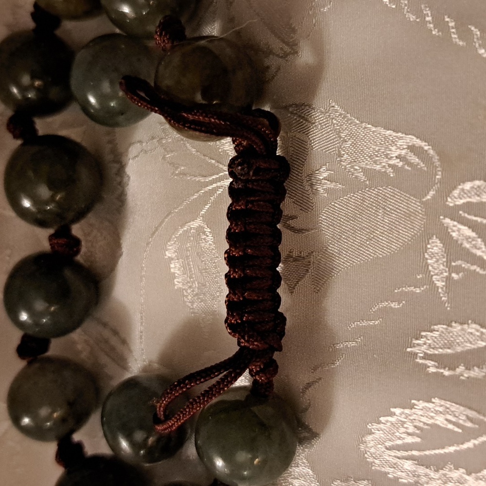 Jade bracelet - Picture 2 of 4